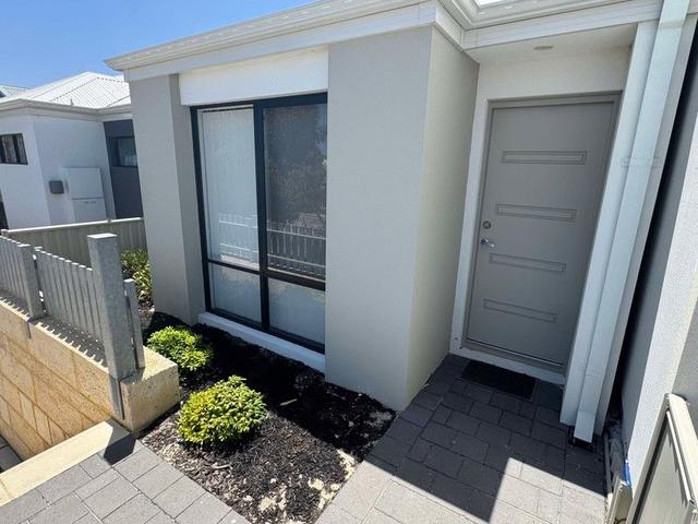 12C Leeward Avenue, WA 6038