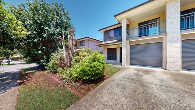 2/8 Charnwood Street, QLD 4109