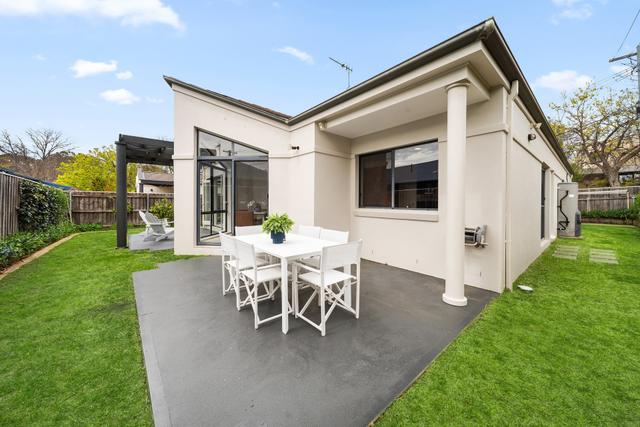 2/3 Rodway Street, ACT 2600