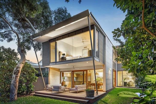 4 Smyth Road, WA 6008