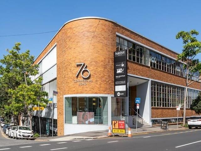 76 Commercial Road, QLD 4006