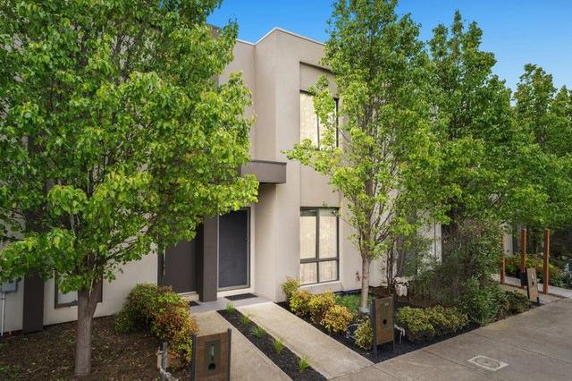 127 Waterhaven Boulevard, VIC 3030