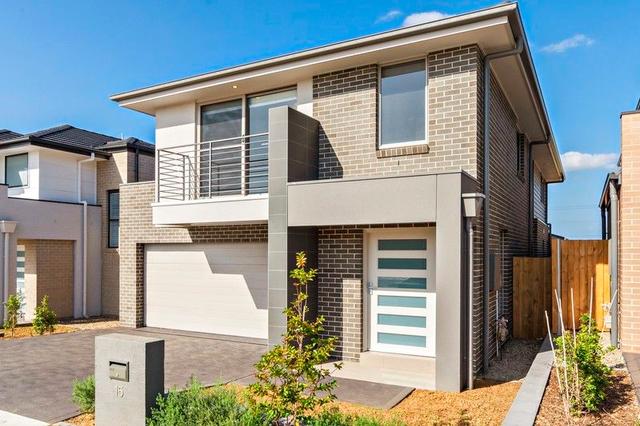 15 Corallee Crescent, NSW 2765