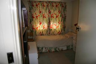 Bed 3 (2005-11-11)
