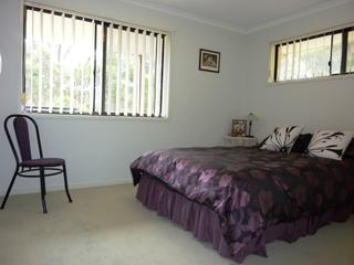 Bed 2 (2011-03-24)