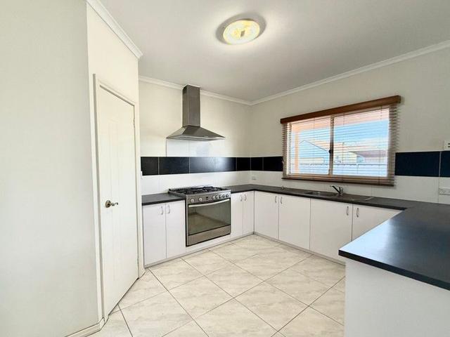 12 Traine Crescent, WA 6722