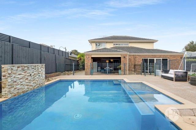18 Woodrush Drive, VIC 3910