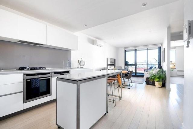C214/59 John Street, VIC 3057