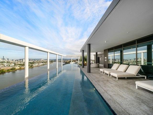 30203/15 Wharf Street, QLD 4007