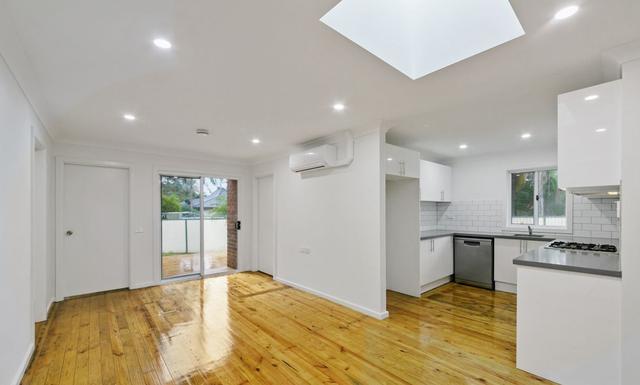 8 Capparis Cct, NSW 2770