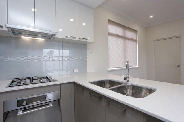 6/158 Powell Street, WA 6060