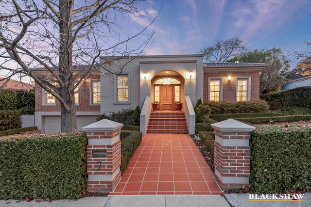 7 Woolls Street, ACT 2600