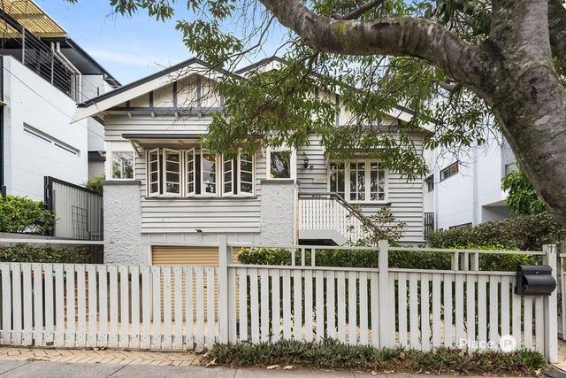 11 Folkestone Street, QLD 4006