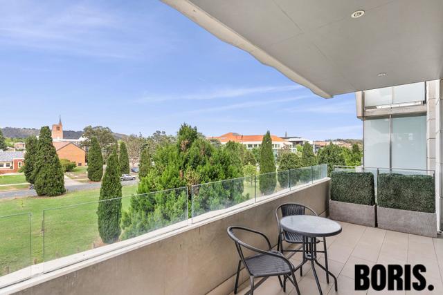 2/5 Sydney Avenue, ACT 2600