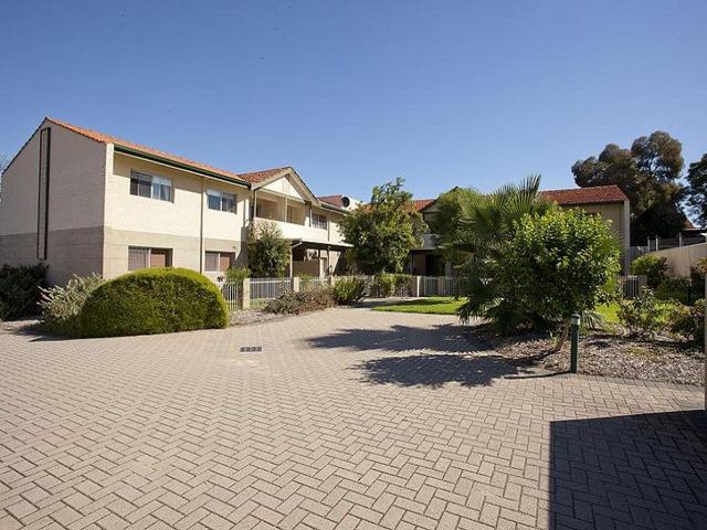 8/30 Jennings Way, WA 6054