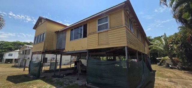 32 Philp Street, QLD 4850