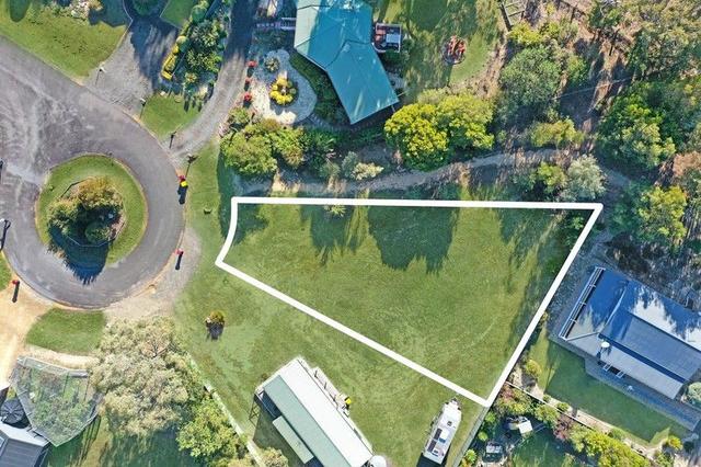 8 Sentinel Ct, VIC 3381