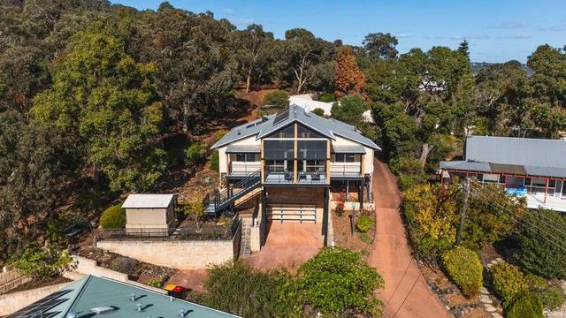 8 Mundanup Close, WA 6111