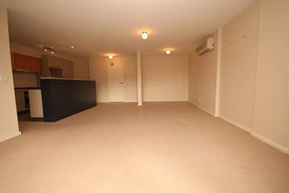Lounge (2013-12-06)