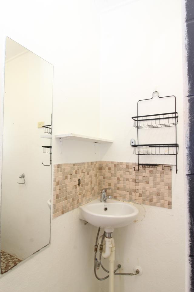 Unit 2/4 Thirteenth Ave, QLD 4825