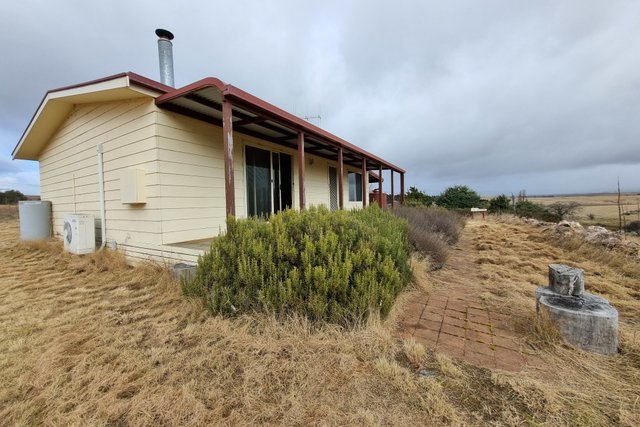 6 Campbell Street, NSW 2628