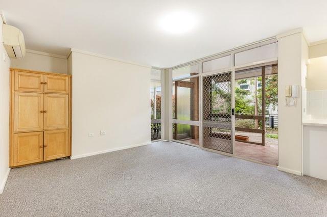 2/24 Bimbadeen Avenue, NSW 2228