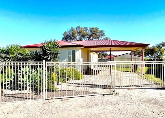 9 Chandler Crescent, SA 5690