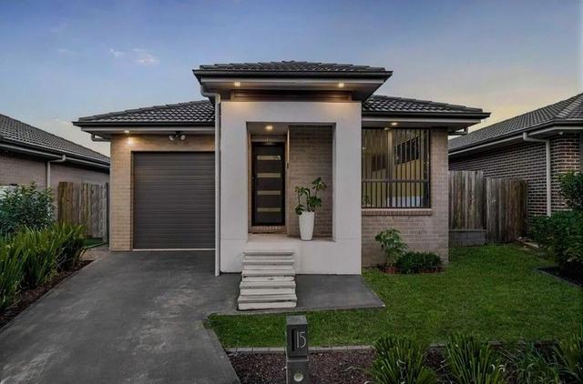 15 Jacka Street, NSW 2560
