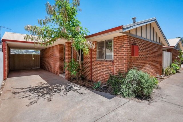 2/11 Moran Street, WA 6432