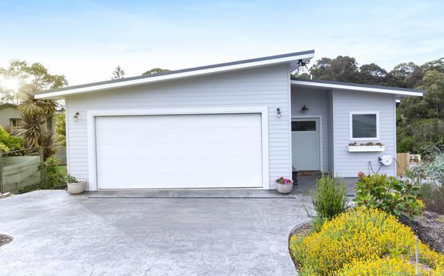 4 Yabbarra Drive, NSW 2546