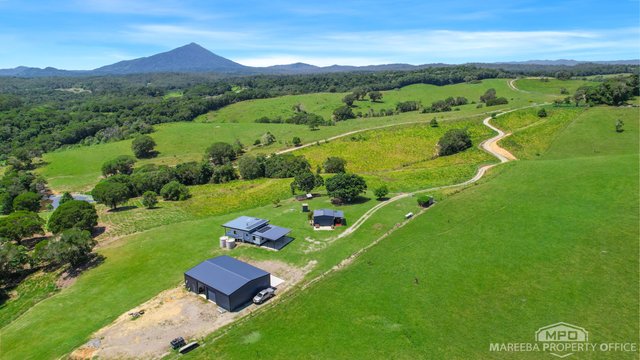 4532 Black Mountain Road, QLD 4871