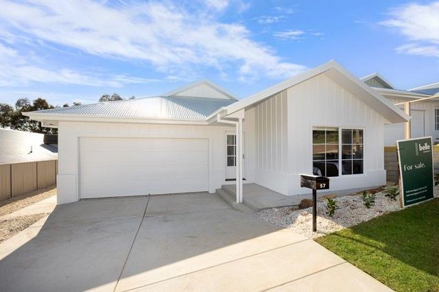 2/57 Ross Parkway, NSW 2650