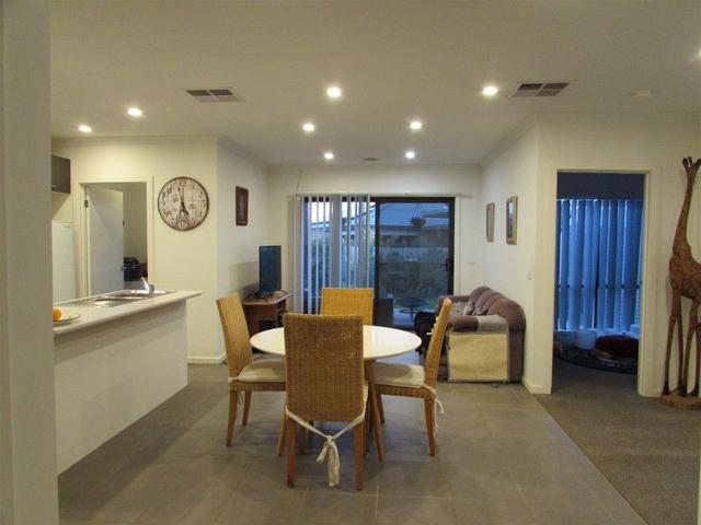 83 Cosgrove Dr, VIC 3340