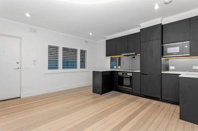 4/84 Blessington  Street, VIC 3182