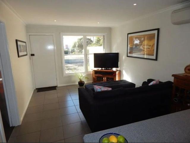 4/17 Carey  Street, VIC 3215