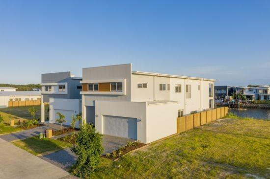 4 Santa Monica Boulevard, QLD 4212