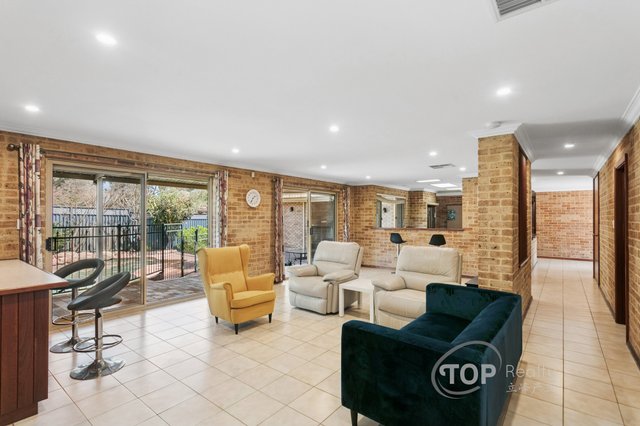 24 Pellew Gardens, WA 6155