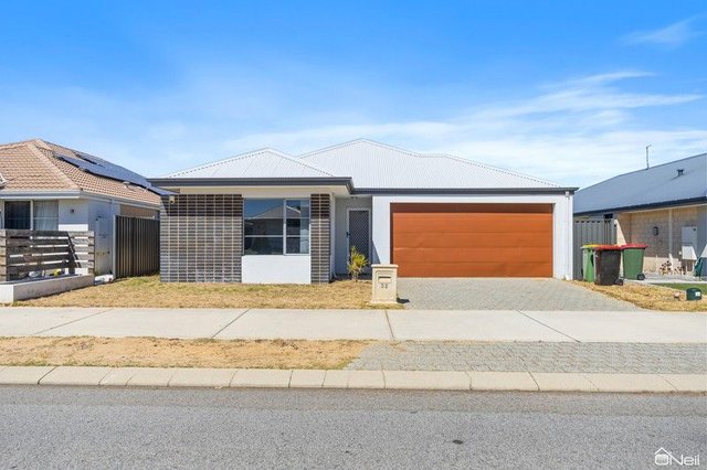 32 Nesbit Drive, WA 6112