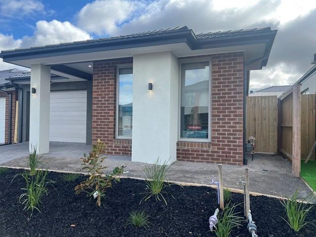 6 Astro Street, VIC 3030