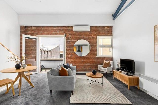 16/2 Pottery Court, VIC 3056
