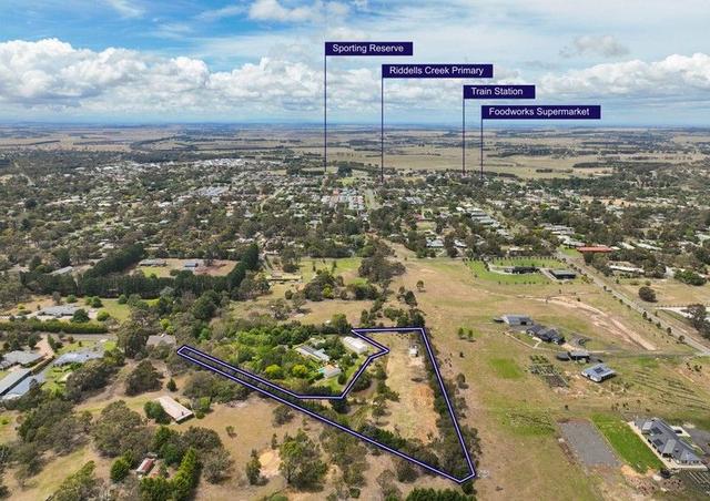 2B Dwyer Court, VIC 3431