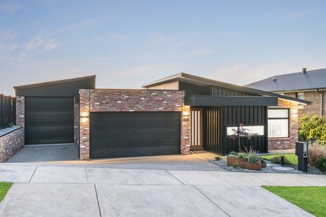 48 Moncrieff Crescent, VIC 3216