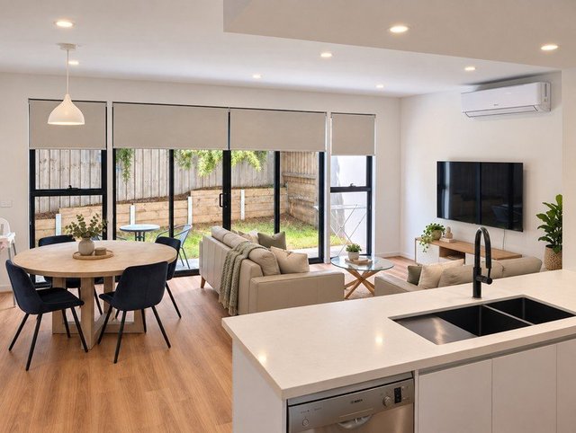 2/5 Devon Park Drive, VIC 3216