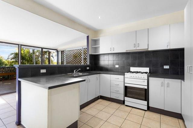 11 Vernon Street, QLD 4019