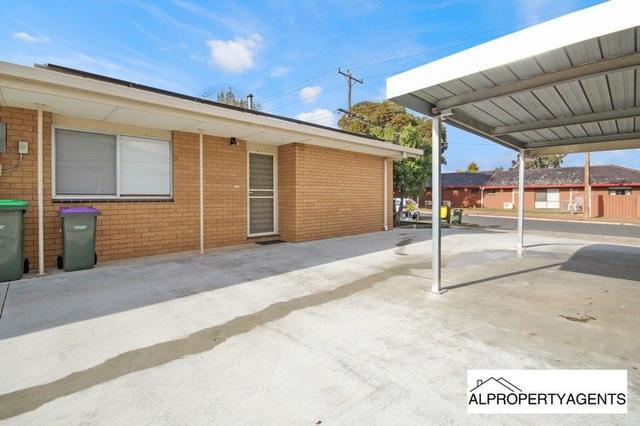 1/3 Henry Street, VIC 3400