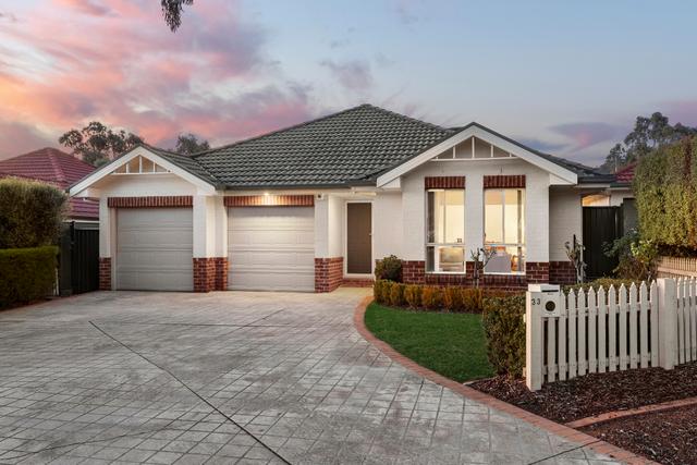 33 Rosewood Glen, NSW 2619