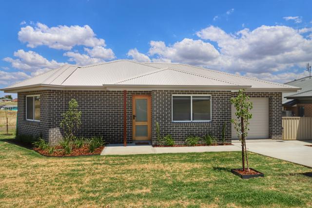 7 Burgundy Street, NSW 2794