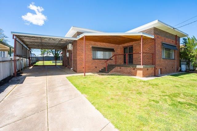 12 Dick Street, VIC 3690