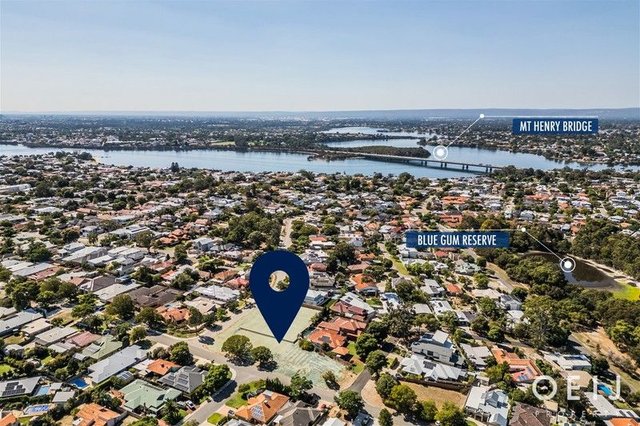 31 Darnell Avenue, WA 6153