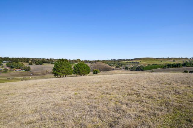 57 Hewitts Lane Grabben Gullen Via, NSW 2583